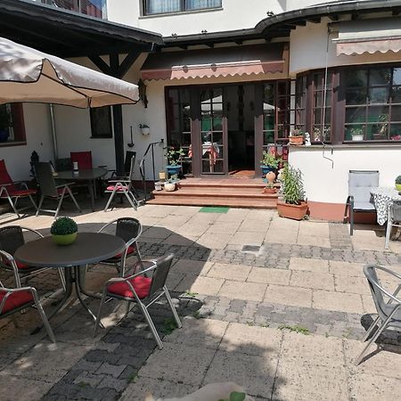 Gaestehaus Strieth Oestrich-Winkel Exterior foto